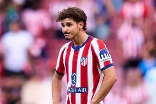 "أتفهم غضب الناس".. جوليان ألفاريز يعتذر لجماهير أتلتيكو مدريد عن تصريحاته 25 أكتوبر 2026 12:39 م